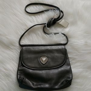 Fossil leather purse New good condition.